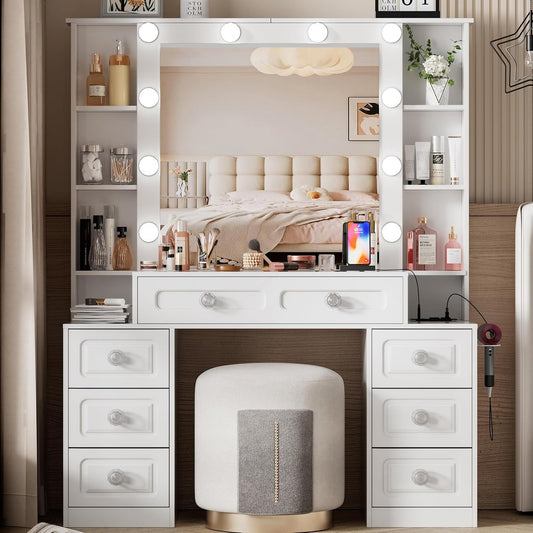 Vanity Desk with with Mirror and Lights,Makeup Vanity Table wwith Lighted Mirror & Charging Station,
Vanity Desk Dresser